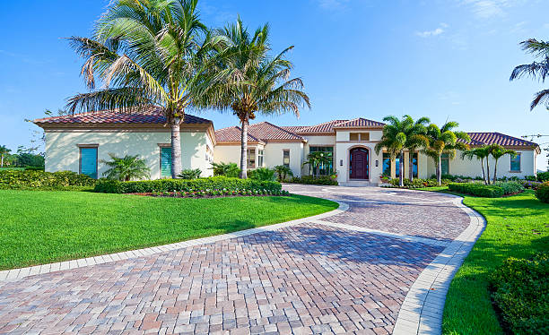 Best Driveway Paving Contractor  in Choudrant, LA